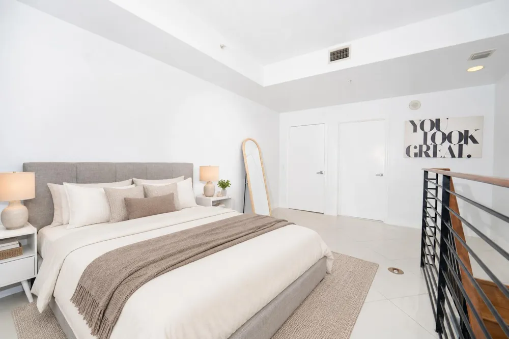60 SW 13TH STREET #1418 Miami, FL 33130