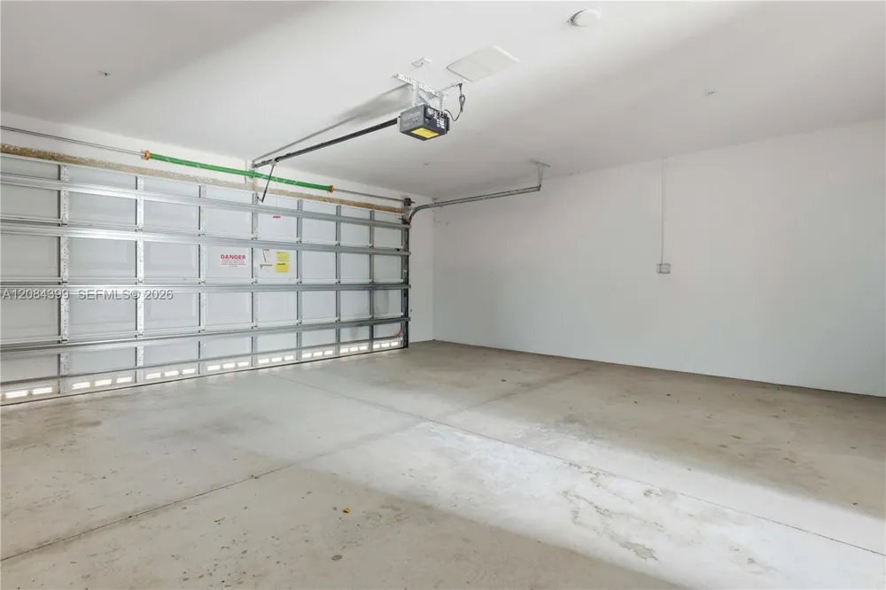 479 NE 1st St Pompano Beach, FL 33060