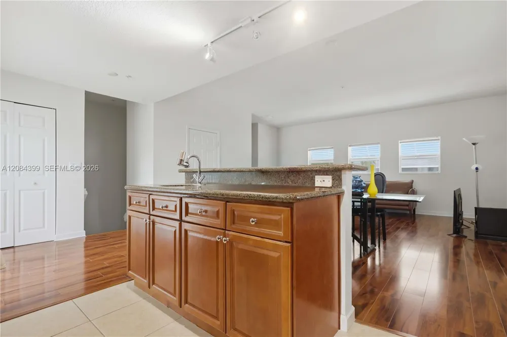 479 NE 1st St Pompano Beach, FL 33060