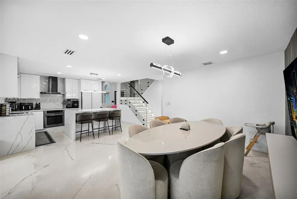 18038 SW 12th Ct Pembroke Pines, FL 33029