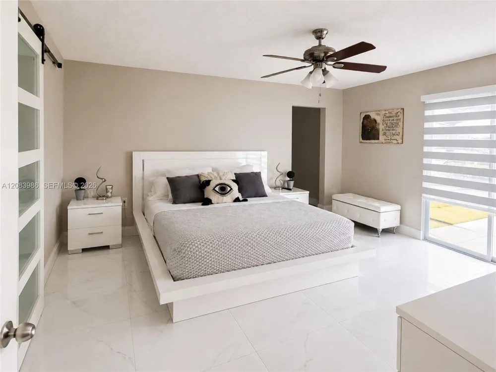 327 Marquee Dr Kissimmee, FL 34758
