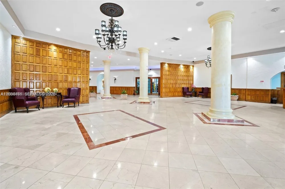 3725 S Ocean Dr #715 Hollywood, FL 33019