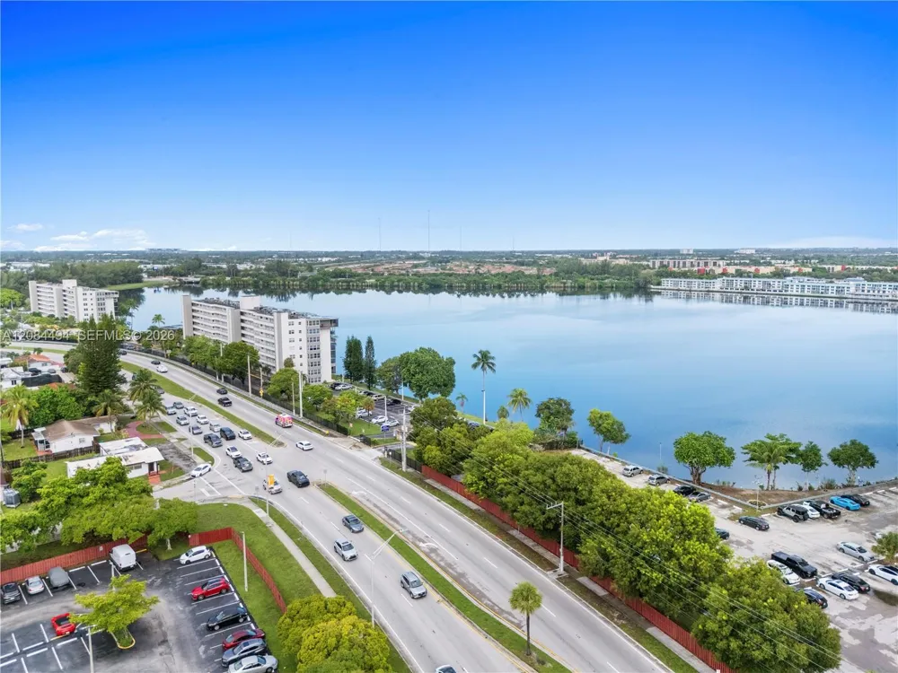 1200 NE Miami Gardens Dr #315W Miami, FL 33179