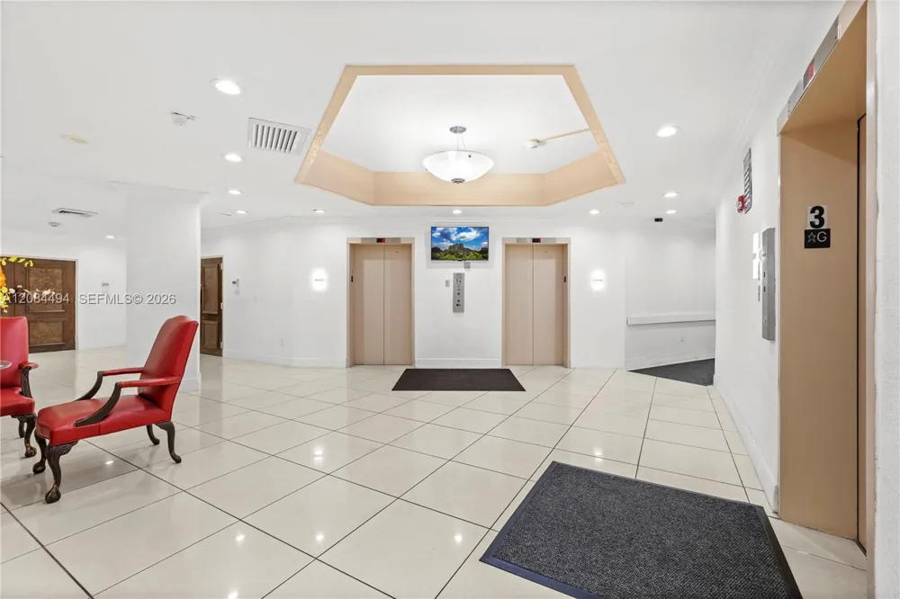 1200 NE Miami Gardens Dr #315W Miami, FL 33179