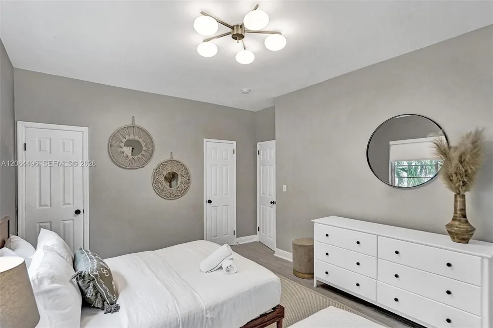1431 Lincoln Ter #3 Miami Beach, FL 33139