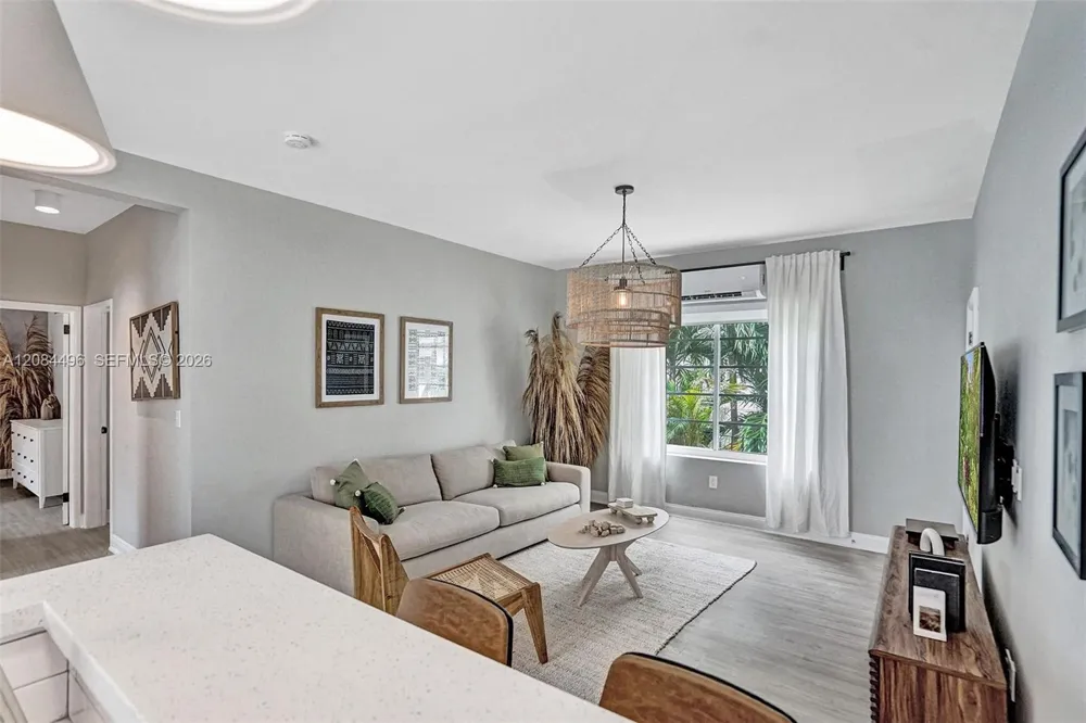 1431 Lincoln Ter #3 Miami Beach, FL 33139