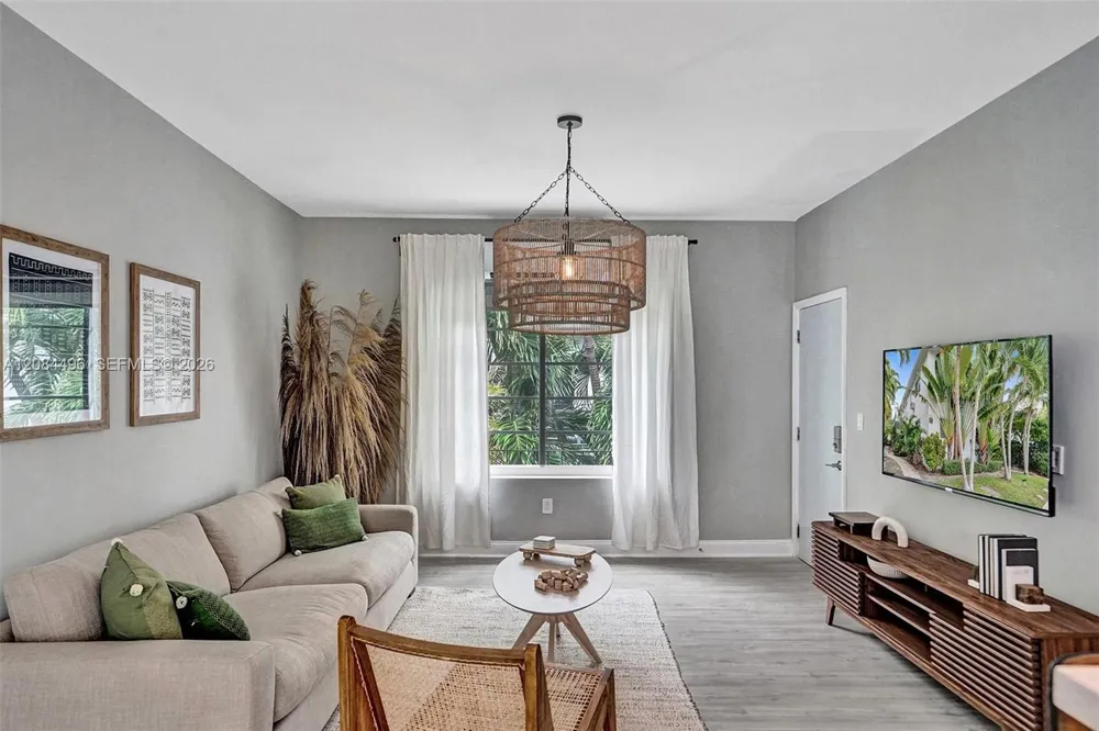 1431 Lincoln Ter #3 Miami Beach, FL 33139