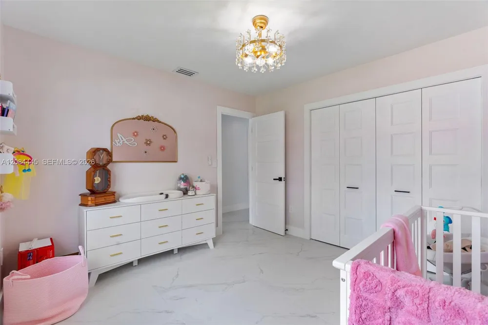 17374 NW 66th Pl Hialeah, FL 33015
