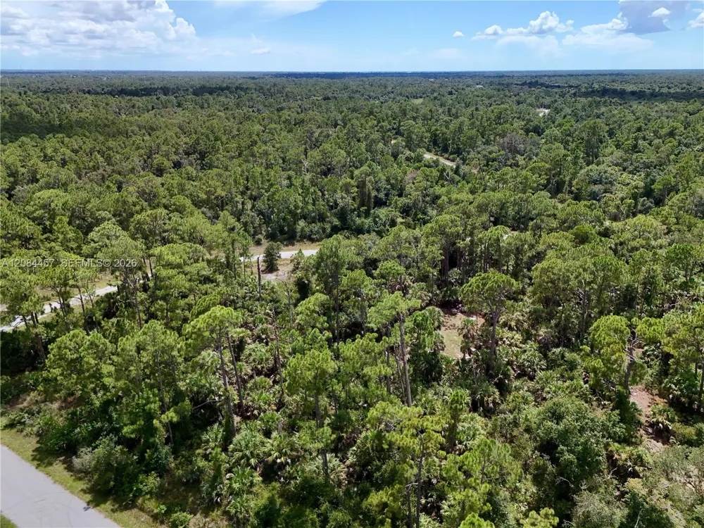 Legend Ln North Port, FL 34288