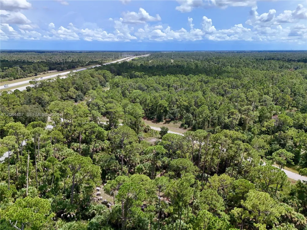 Legend Ln North Port, FL 34288