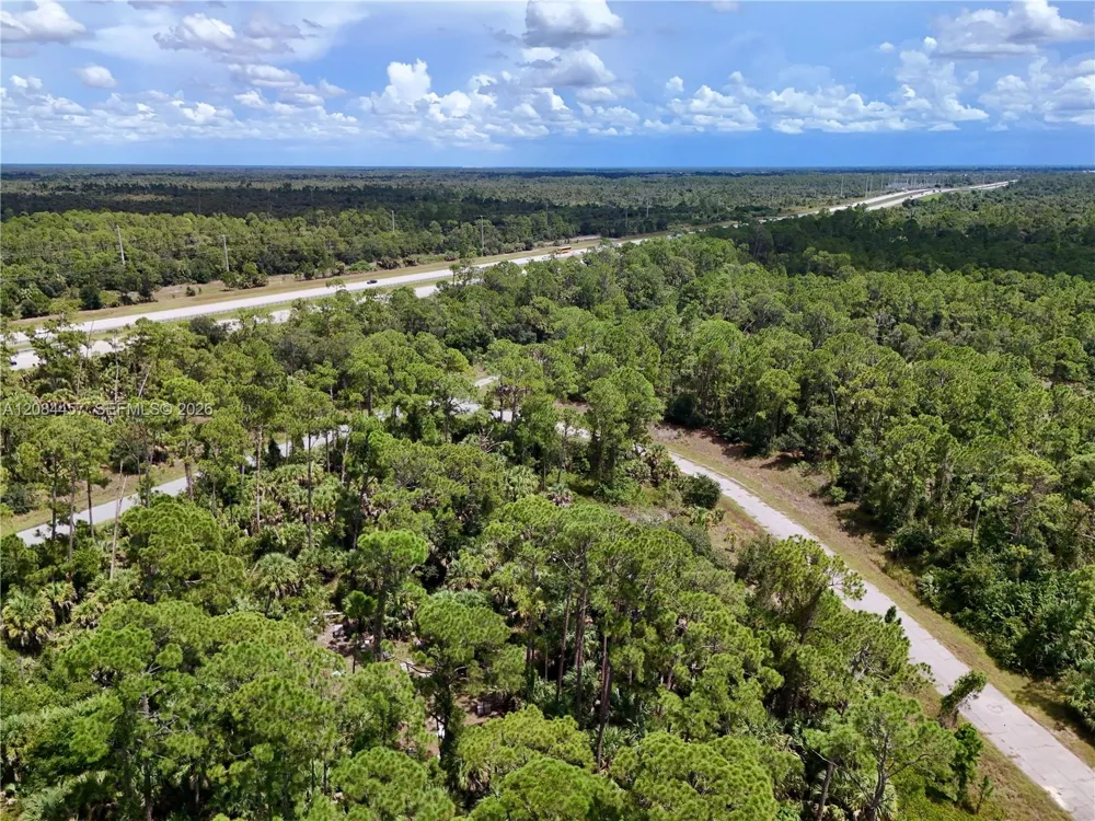 Legend Ln North Port, FL 34288