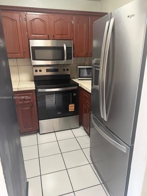 10851 SW 2nd St #K110 Sweetwater, FL 33174