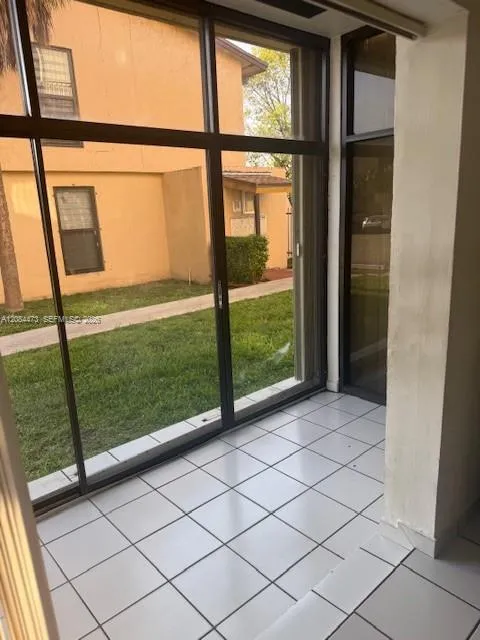 10851 SW 2nd St #K110 Sweetwater, FL 33174