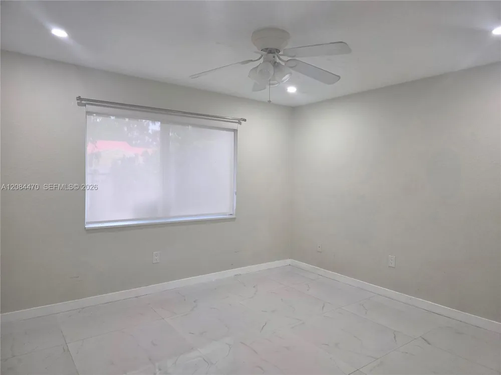 16203 SW 302 nd st Homestead, FL 33033