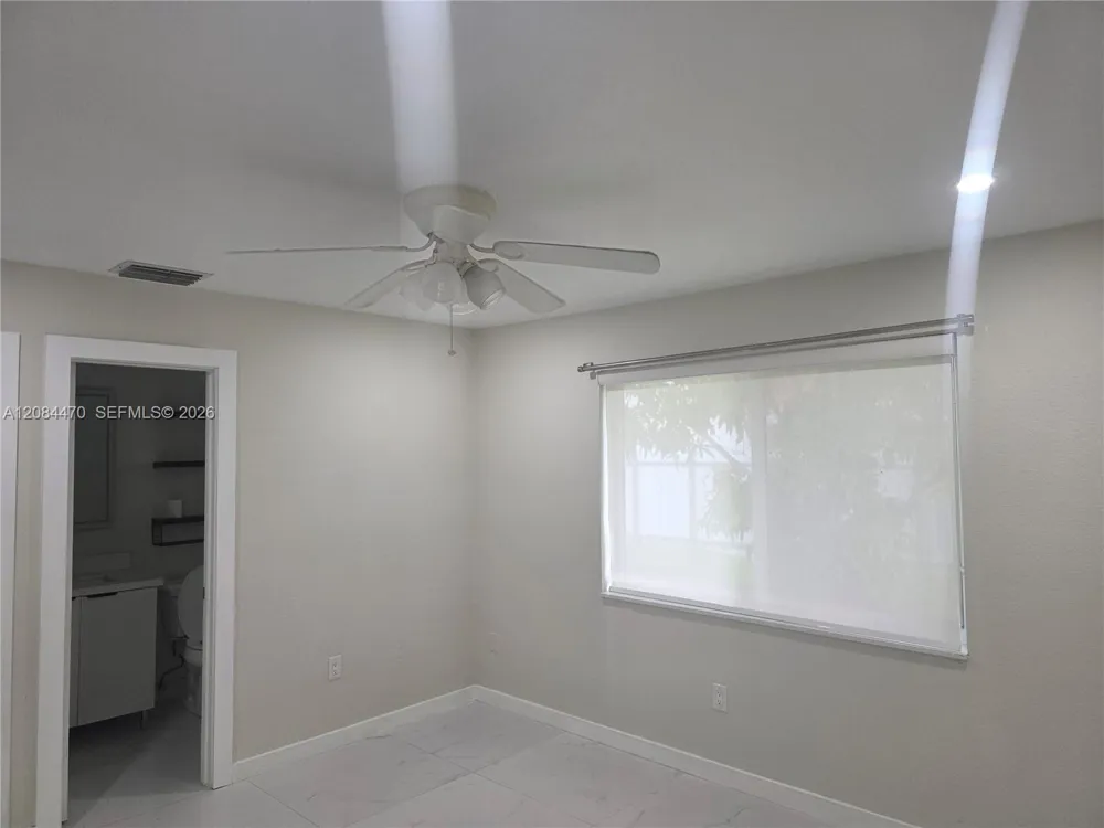 16203 SW 302 nd st Homestead, FL 33033
