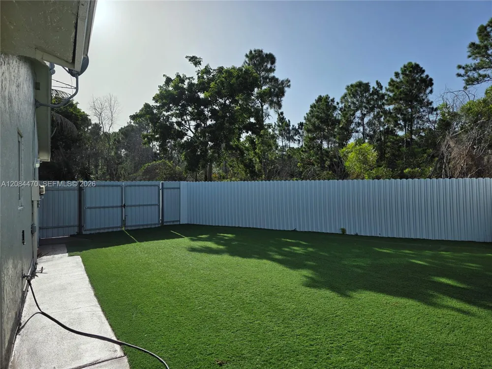 16203 SW 302 nd st Homestead, FL 33033