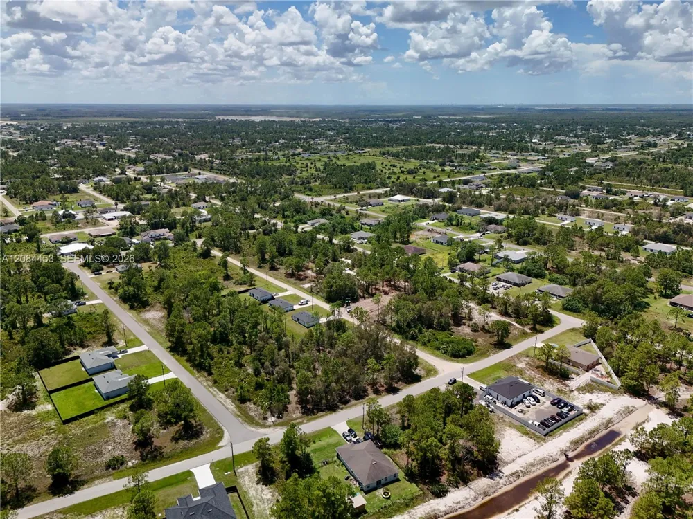 759 Kirkman Ave Lehigh Acres, FL 33974