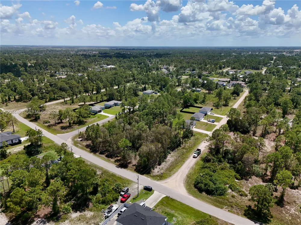 759 Kirkman Ave Lehigh Acres, FL 33974