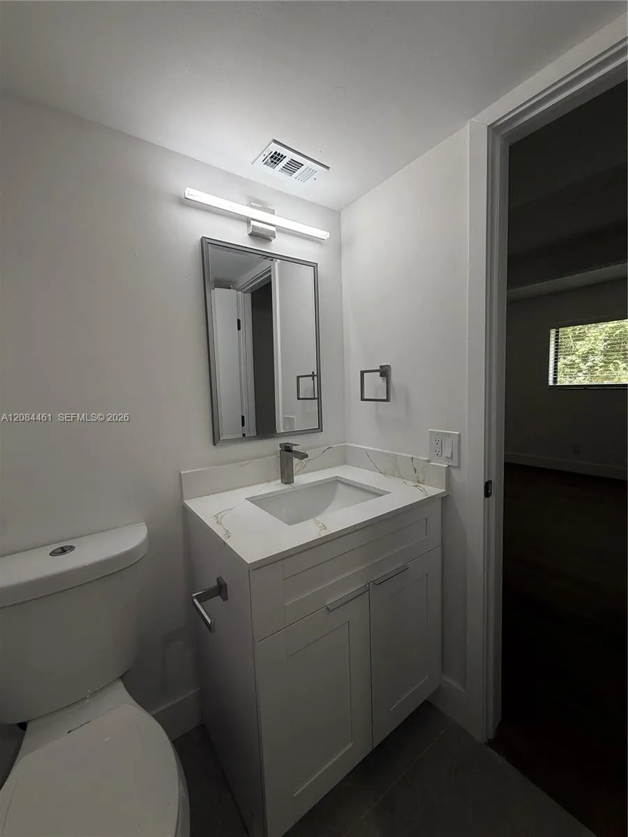 1005 S Flagler Ave #810 Pompano Beach, FL 33060