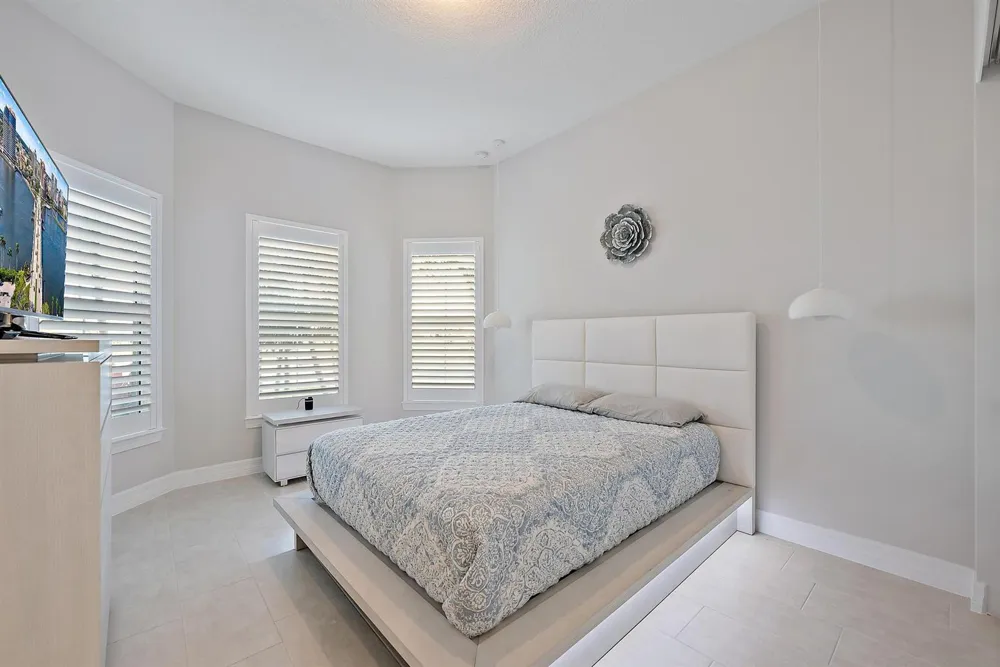 10515 Northbrook Circle Palm Beach Gardens, FL 33412