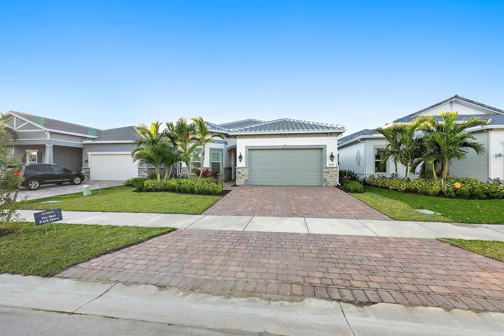 10515 Northbrook Circle Palm Beach Gardens, FL 33412