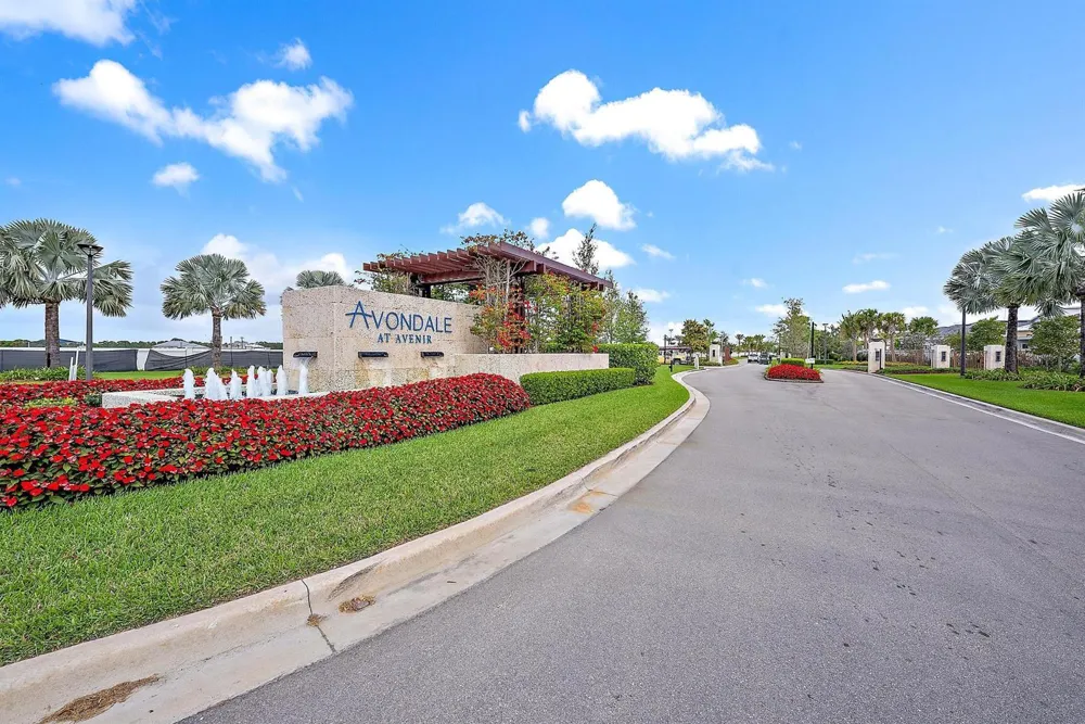 10515 Northbrook Circle Palm Beach Gardens, FL 33412