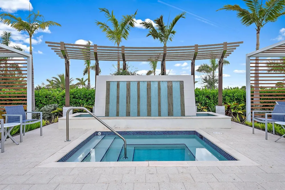 10515 Northbrook Circle Palm Beach Gardens, FL 33412