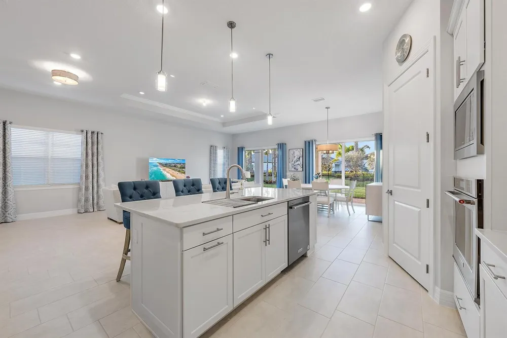 10515 Northbrook Circle Palm Beach Gardens, FL 33412