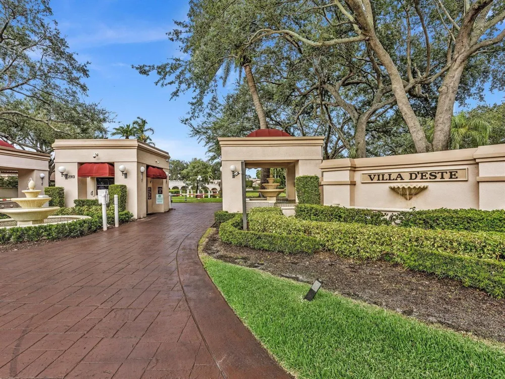 2875 Deer Creek Via Venezia Deerfield Beach, FL 33442