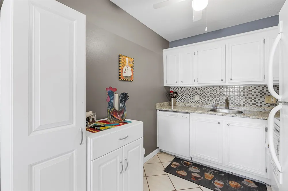 159 Newport J Deerfield Beach, FL 33442