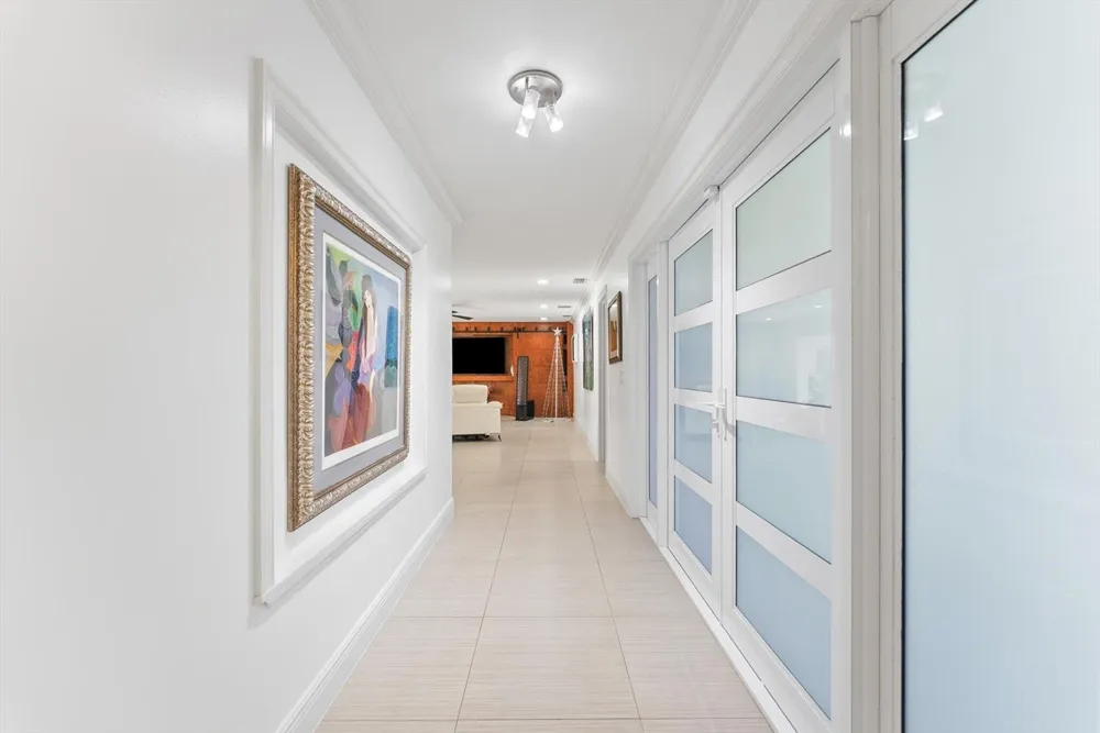 701 BUOY ROAD North Palm Beach, FL 33408