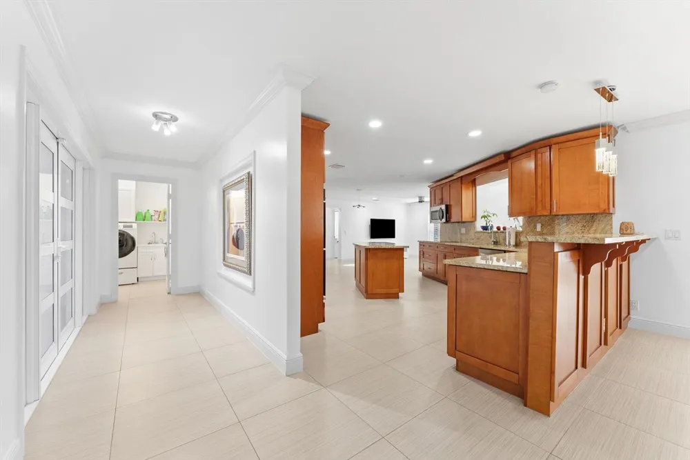 701 BUOY ROAD North Palm Beach, FL 33408