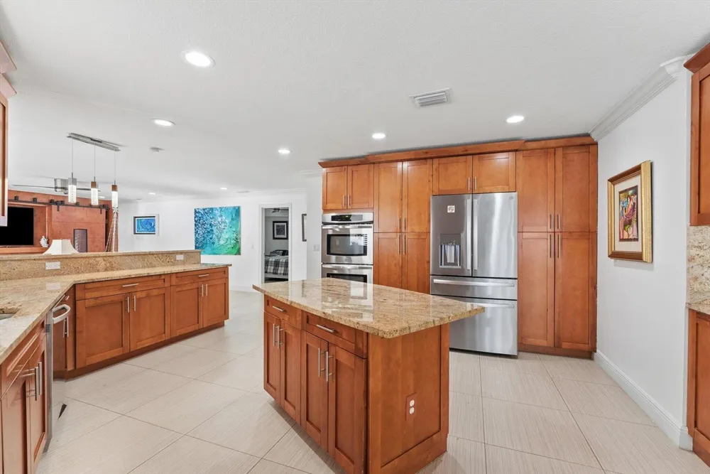 701 BUOY ROAD North Palm Beach, FL 33408