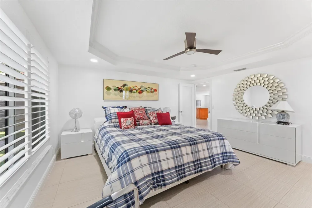 701 BUOY ROAD North Palm Beach, FL 33408