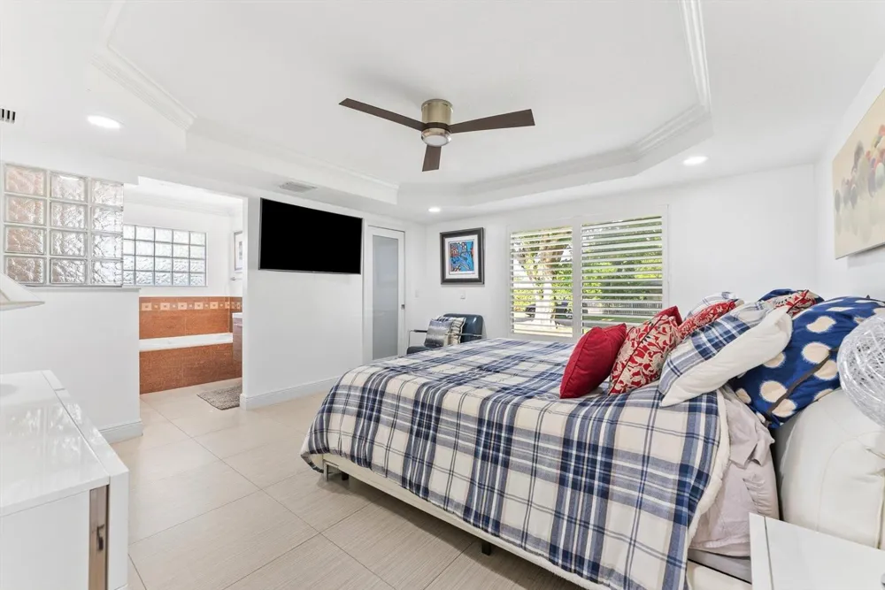 701 BUOY ROAD North Palm Beach, FL 33408
