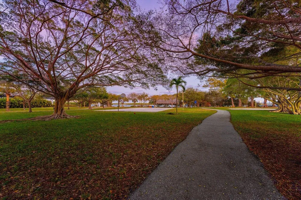 701 BUOY ROAD North Palm Beach, FL 33408