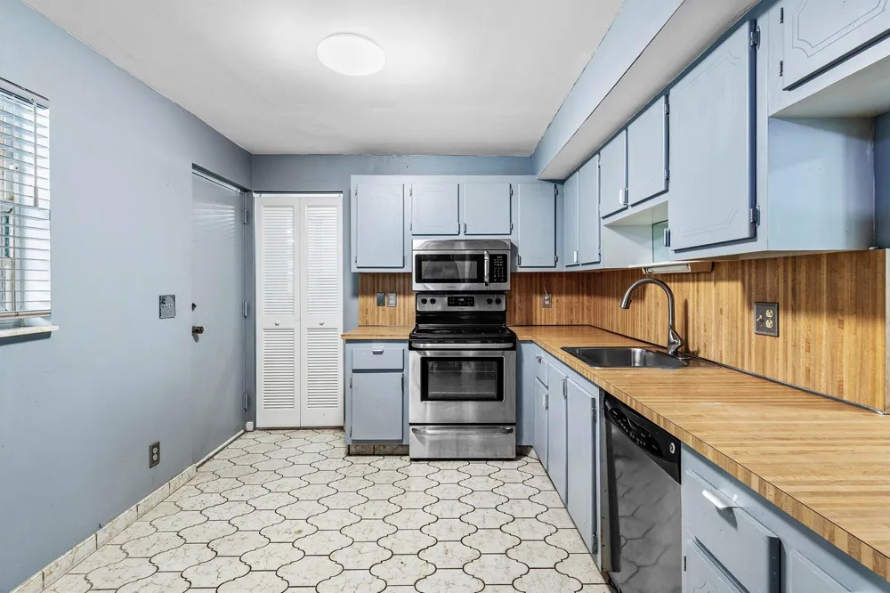 6000 NW 2nd Avenue #339 Boca Raton, FL 33487