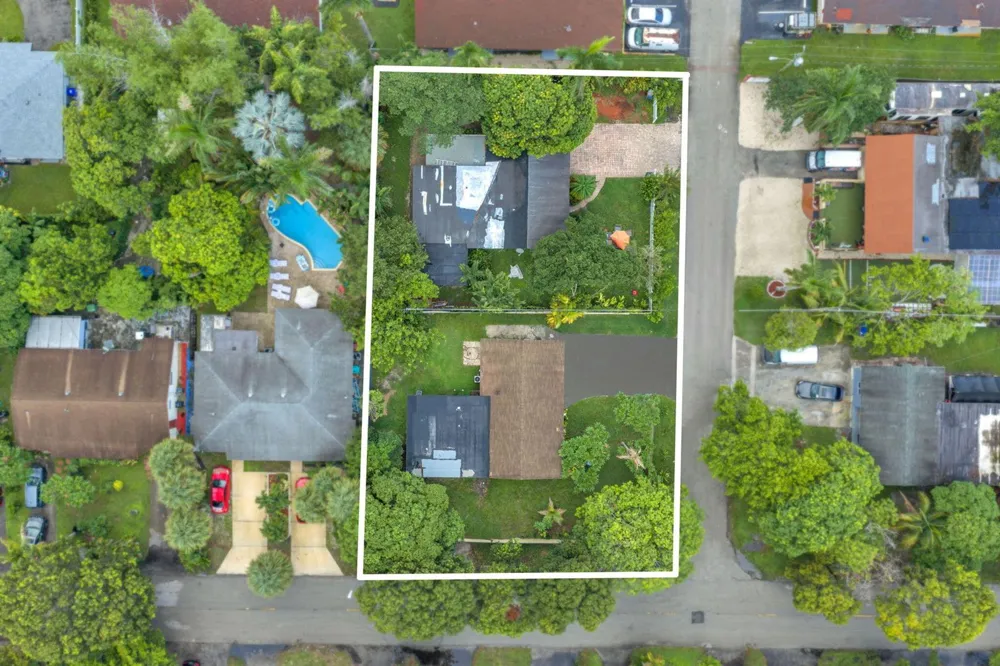 461 NW 17TH PLACE Fort Lauderdale, FL 33311