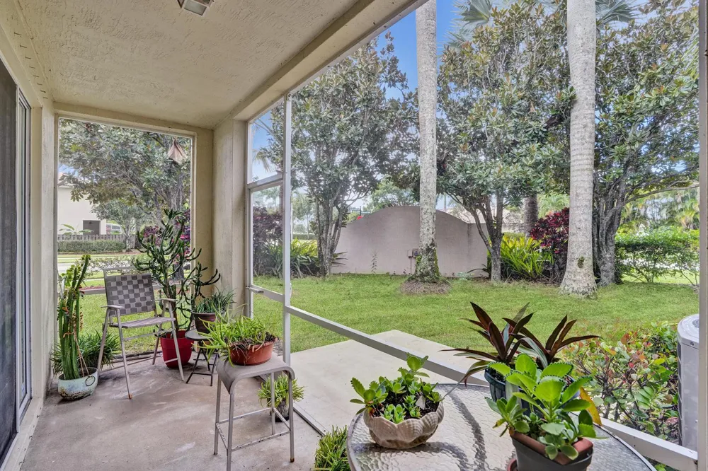 8055 BELLAGIO LANE Boynton Beach, FL 33472