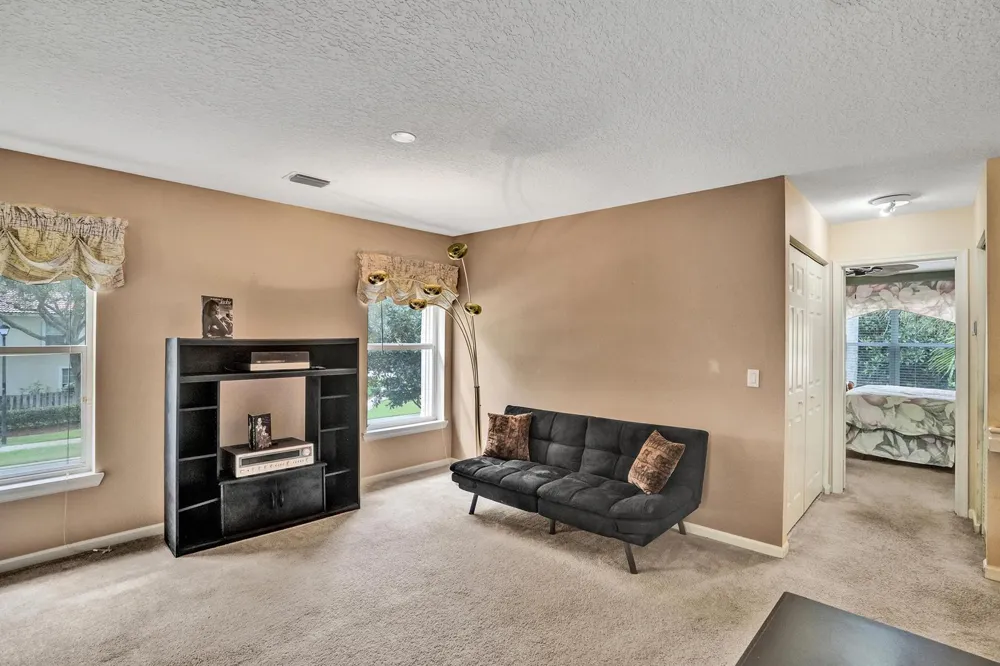 8055 BELLAGIO LANE Boynton Beach, FL 33472