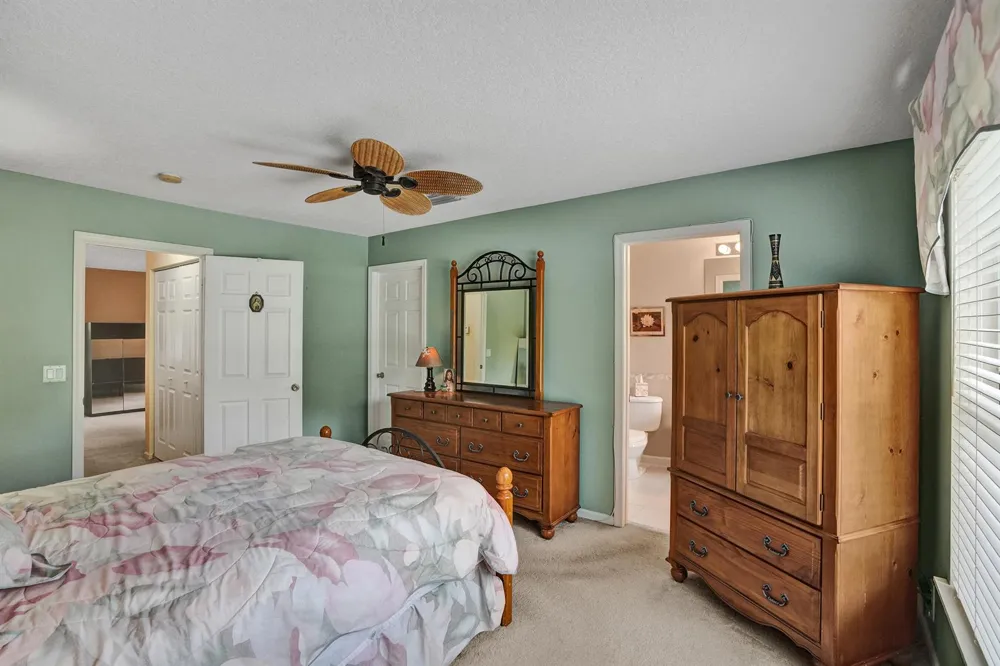 8055 BELLAGIO LANE Boynton Beach, FL 33472