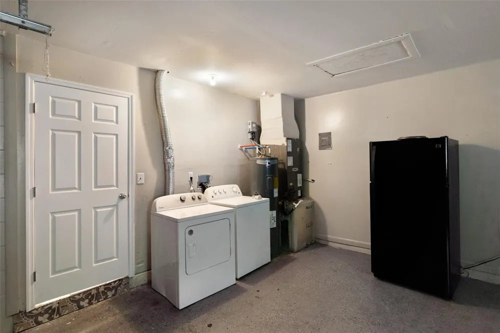 418 DECLARATION DRIVE Orlando, FL 32809