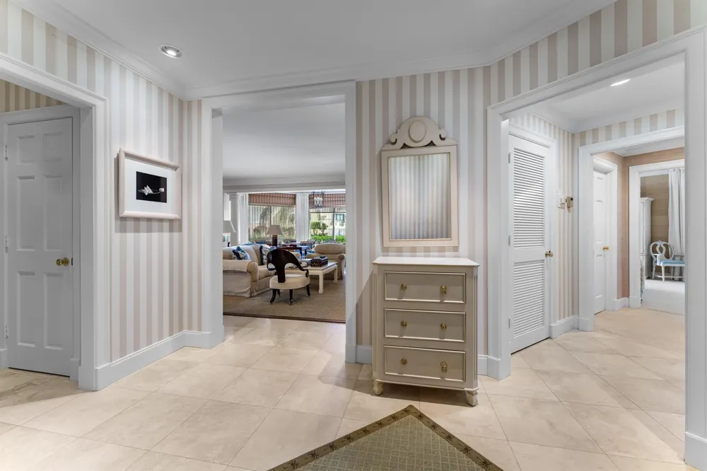 11100 Turtle Beach Road #102 North Palm Beach, FL 33408