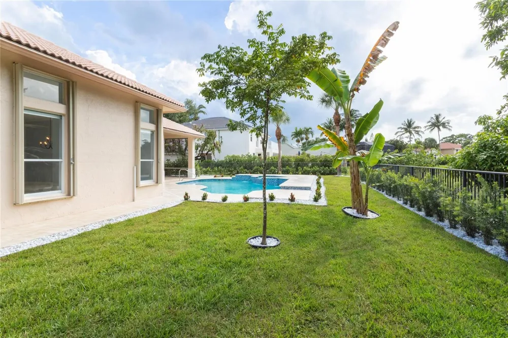 15683 CYPRESS PARK DRIVE Wellington, FL 33414