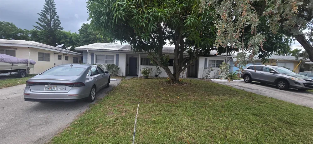 2521 NE 10TH STREET #1 Pompano Beach, FL 33062
