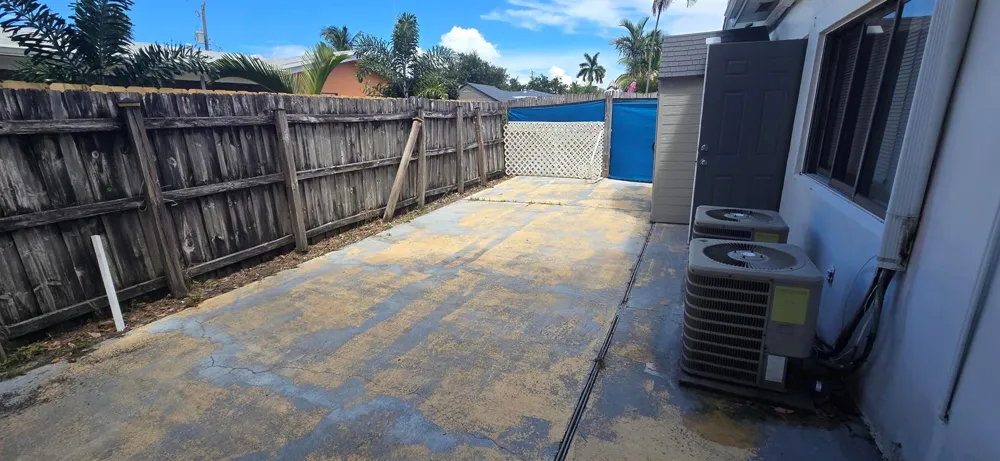 2521 NE 10TH STREET #1 Pompano Beach, FL 33062