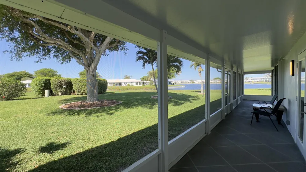1108 W OCEAN AVENUE Boynton Beach, FL 33426