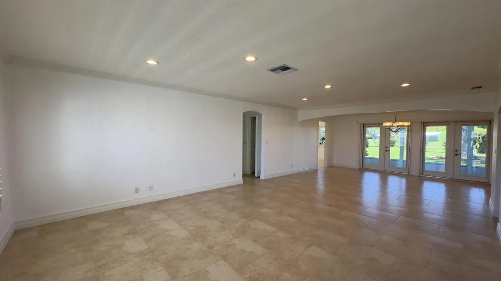 1108 W OCEAN AVENUE Boynton Beach, FL 33426