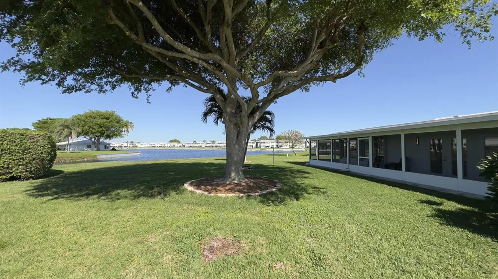 1108 W OCEAN AVENUE Boynton Beach, FL 33426