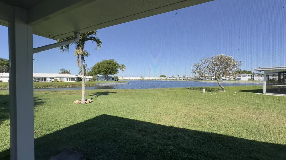 1108 W OCEAN AVENUE Boynton Beach, FL 33426
